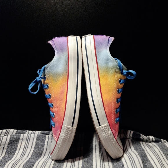 Tie dye Converse shoes mens size 8 womens size 10, 1 FREE pair of Dead socks - Picture 9 of 13